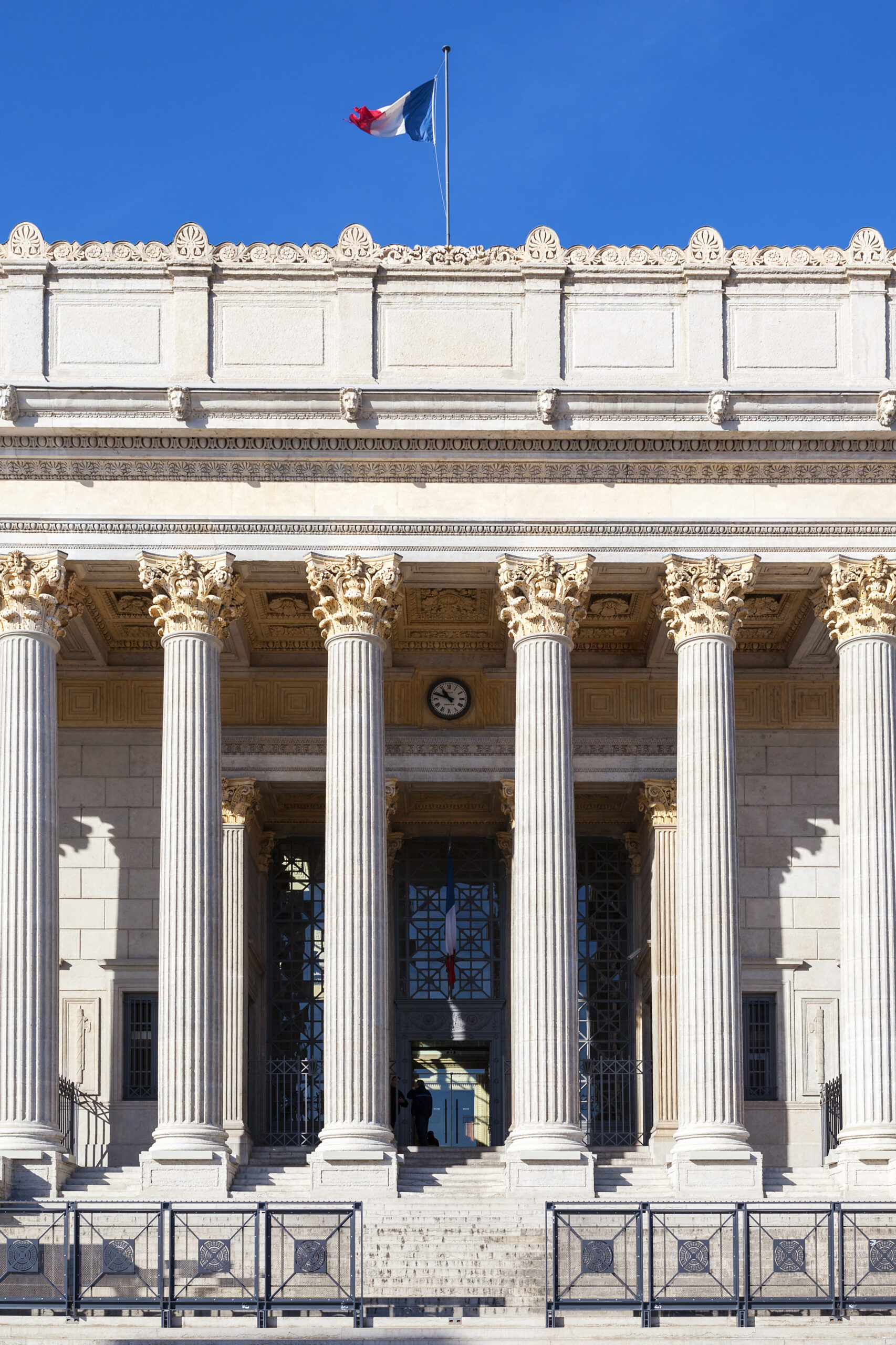 Résultats T2 2025 : les banques lancent la saison avec succès