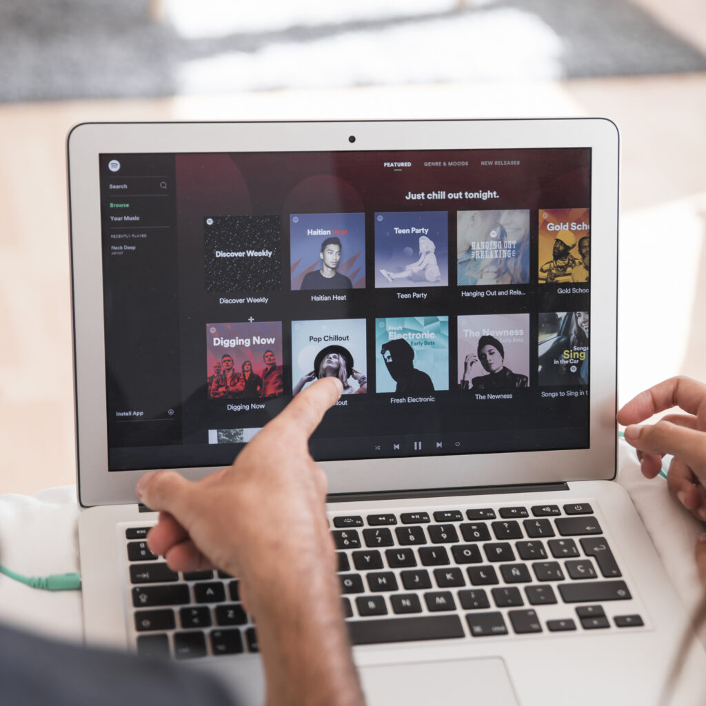 Spotify en baisse après un T2 décevant, faut-il acheter